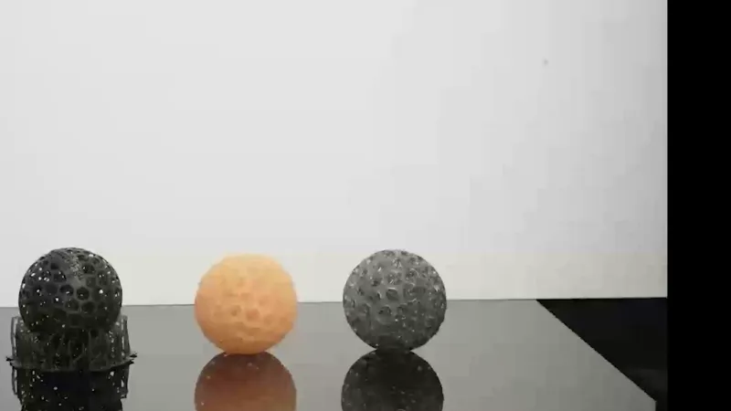 Flexible resin lattice structures and cushioning samples